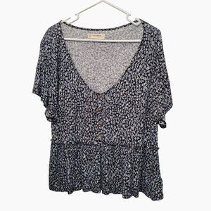 Lucky Brand Blouse with Flutter Sleeves, M, Ditsy Floral Blue White Peasant Top